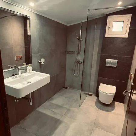 Panorama إيريسوس